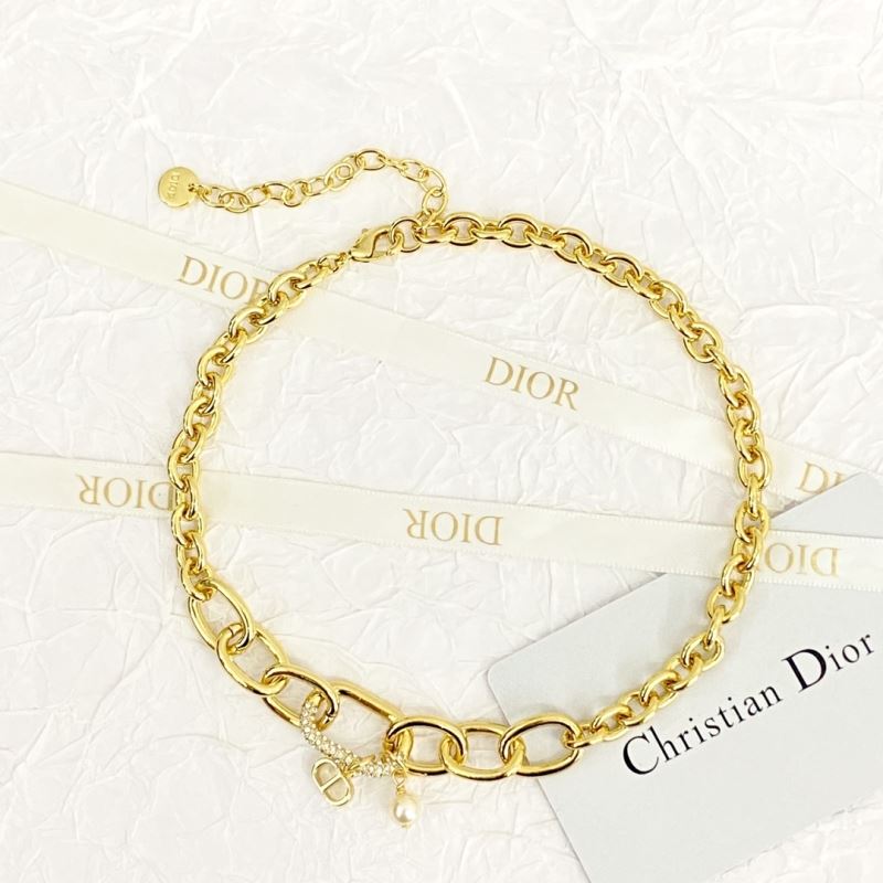 chr1st1an D10r necklaces